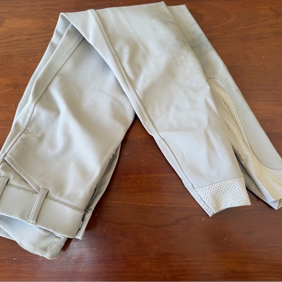 Ariat Pro Kids Tri Factor Knee Patch Breeches - Picture 2 of 4